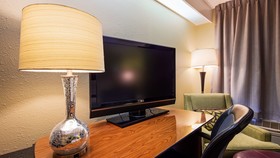 Days Inn by Wyndham Thornton