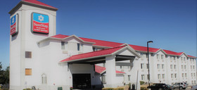 Days Inn by Wyndham Thornton