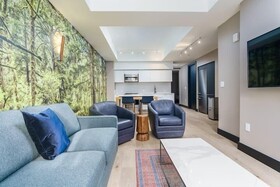 The Berkeley Hotel