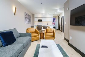The Berkeley Hotel