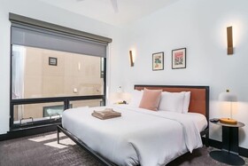 The Berkeley Hotel