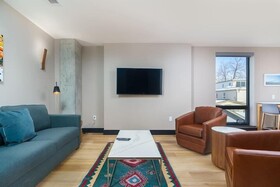 The Berkeley Hotel