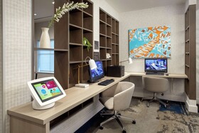 Tru by Hilton Denver Airport Tower Road
