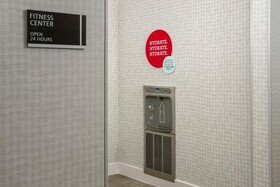 Tru by Hilton Denver Airport Tower Road