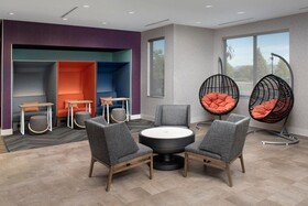 Tru by Hilton Denver Airport Tower Road