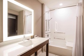 Wingate by Wyndham Denver Airport