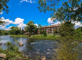 DoubleTree by Hilton Hotel Durango
