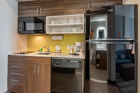 MainStay Suites