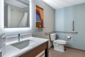 MainStay Suites