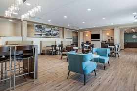 MainStay Suites