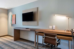 MainStay Suites