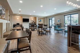 MainStay Suites