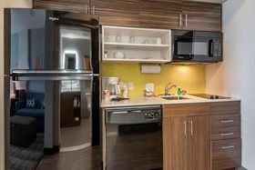 MainStay Suites