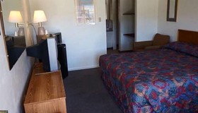 Spanish Trails Inn & Suites