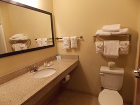 Cobblestone Inn & Suites