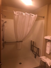 Cobblestone Inn & Suites