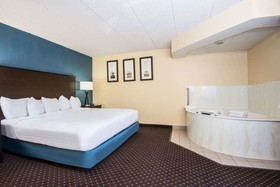 AmericInn by Wyndham Eagle