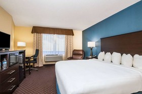 AmericInn by Wyndham Eagle