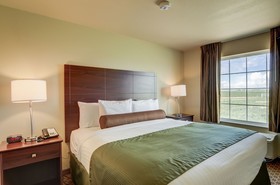 Cobblestone Inn and Suites of Eaton