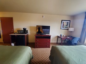 Cobblestone Inn and Suites of Eaton