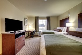 Cobblestone Inn and Suites of Eaton