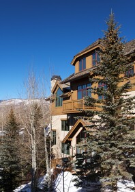 Arrowhead Village