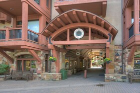Arrowhead Village