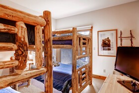 Arrowhead Village