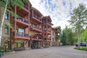 Arrowhead Village