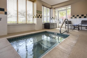 Hilton Garden Inn Denver South Park Meadows Area