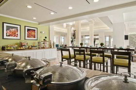 Hilton Garden Inn Denver South Park Meadows Area