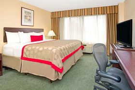 Four Points by Sheraton Englewood Centennial Airport