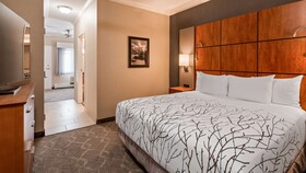 Best Western Plus Silver Saddle Inn