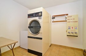 Best Western Plus Silver Saddle Inn