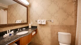 Best Western Plus Silver Saddle Inn
