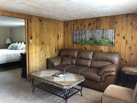 Dao House