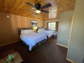 Estes Mountain Inn