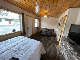 Estes Mountain Inn