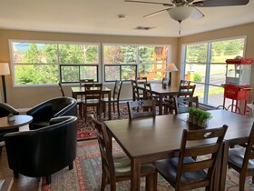 Estes Mountain Inn