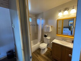 Estes Mountain Inn