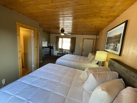 Estes Mountain Inn