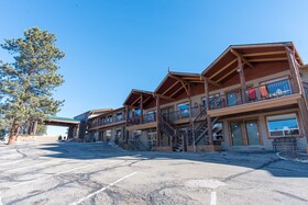 Hotel Estes