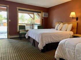 Hotel Estes