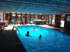 Murphy's River Lodge