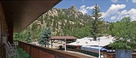 Nicky's Resort
