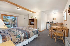 Nicky's Resort