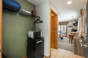 Ponderosa Lodge