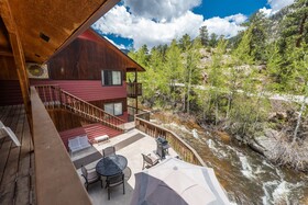 Ponderosa Lodge