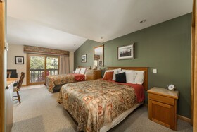 Ponderosa Lodge