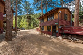 Ponderosa Lodge